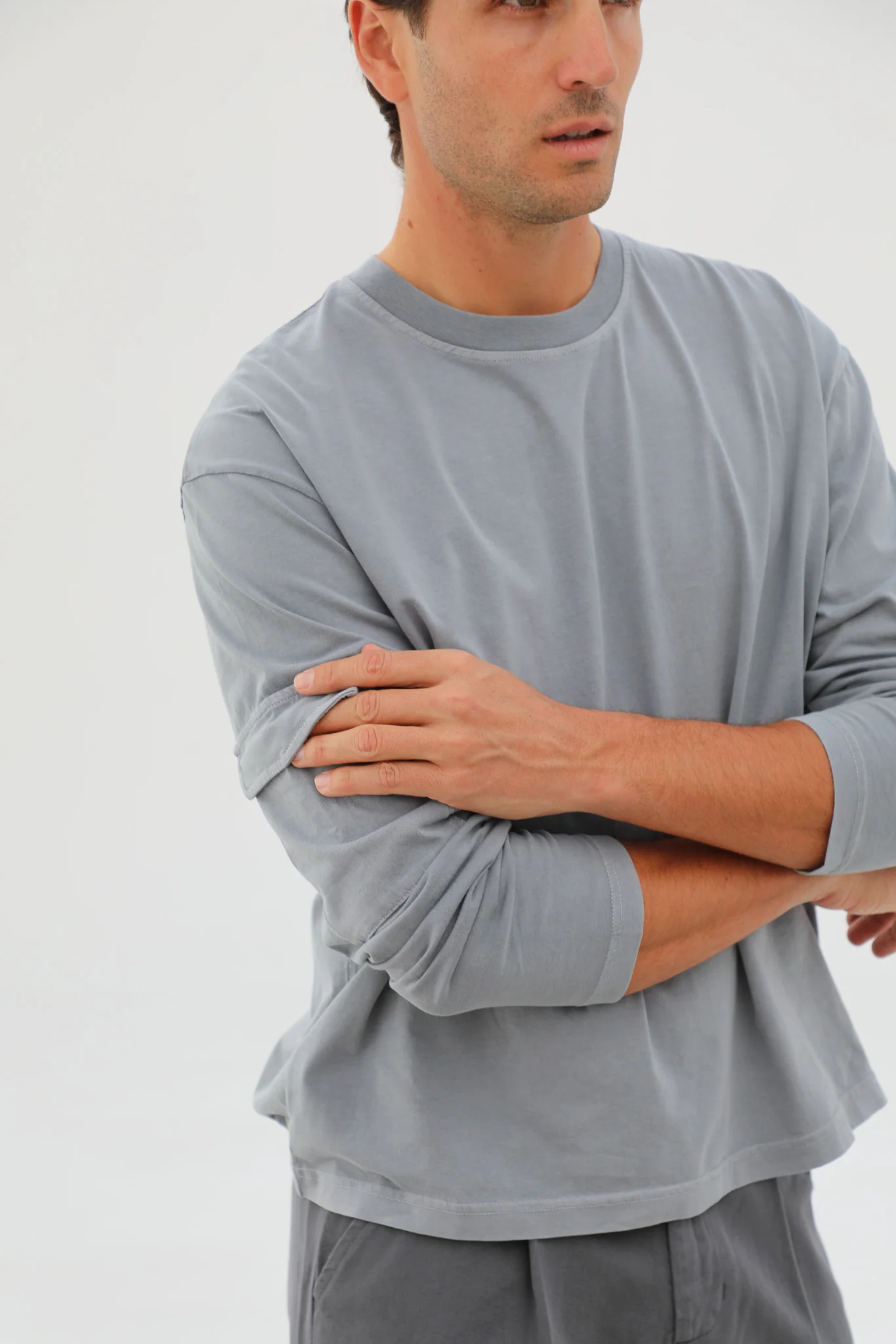 Long Pocket Modern Trendy T-Shirt Grey - Image 6
